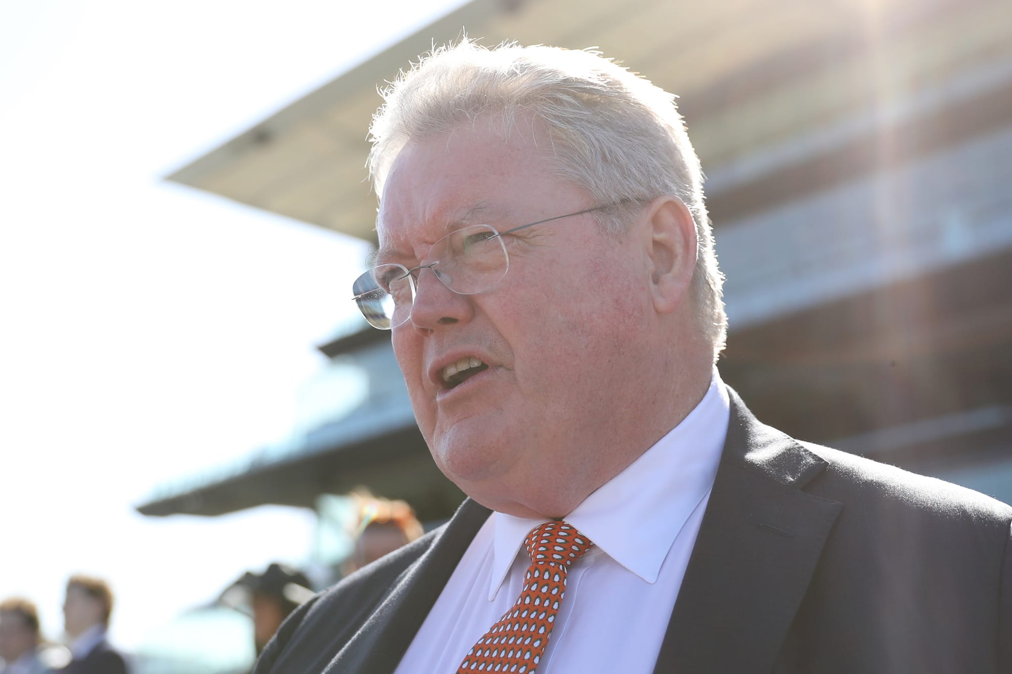 Anthony Cummings has abandoned his plans to appeal the cancellation of his trainer's licence.