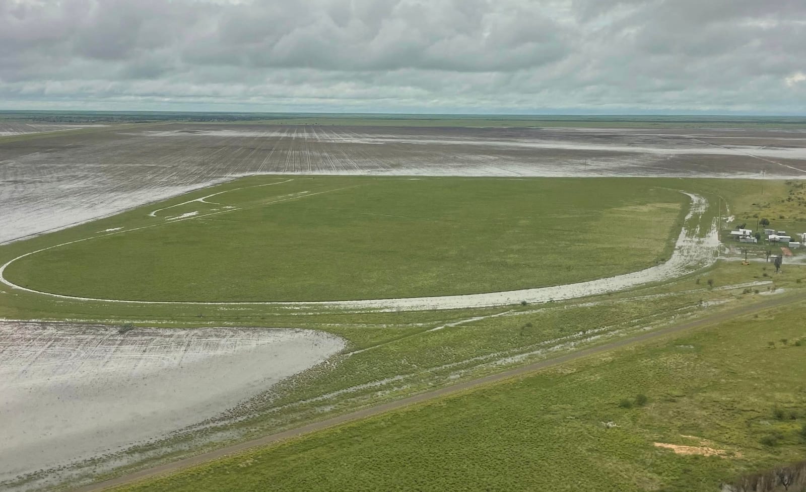 ‘This is kind of normal for us’ - Extreme weather a reality of remote Queensland racing