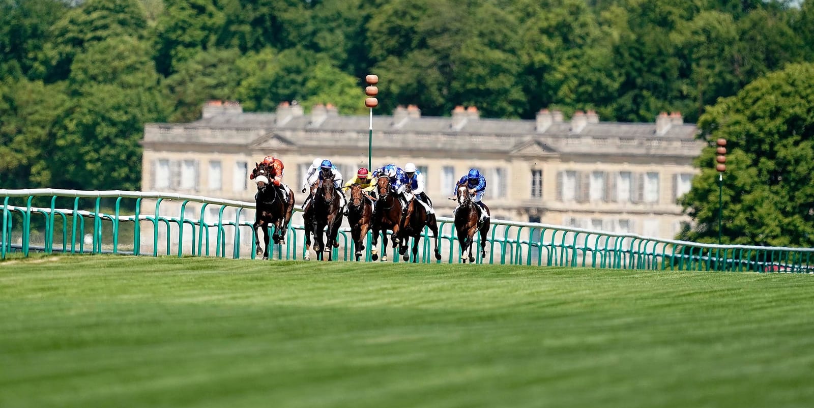 French disconnection – The similarities and differences in the challenges facing racing in France and Australia